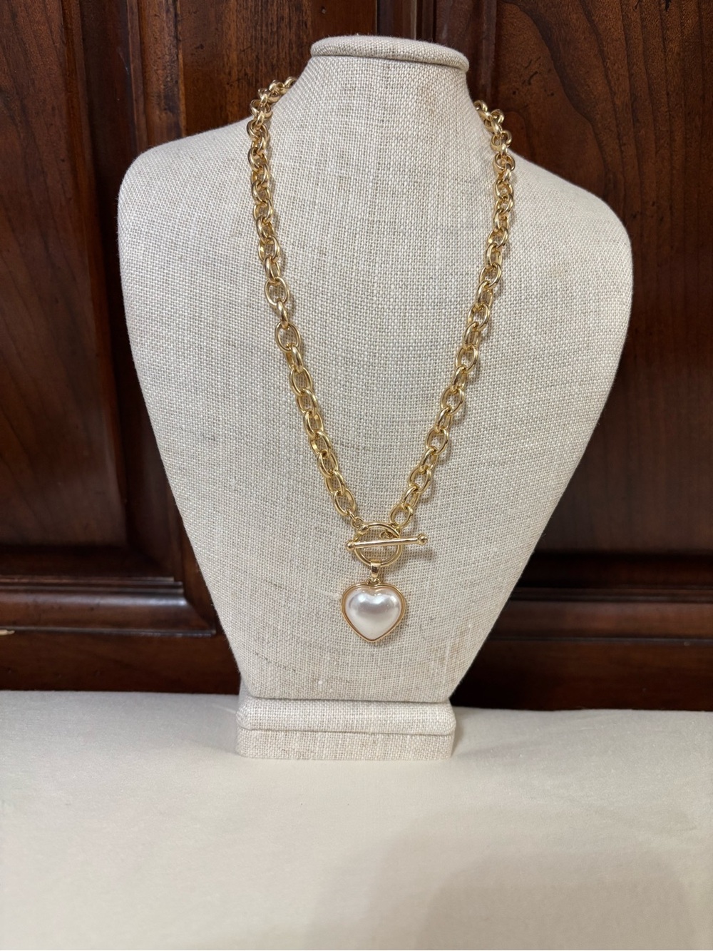 Gold Chain Necklace with Heart Pearl Pendant - Women Jewelry